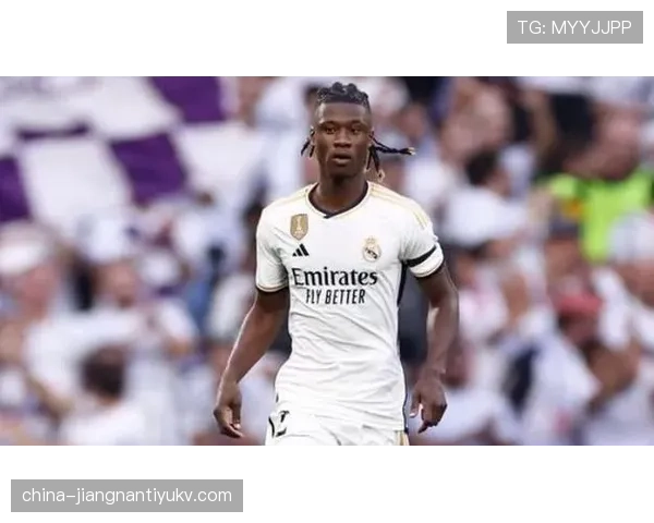 卡马文加 vs 佩德里：技术流中场的战术角色与风格适配差异解析