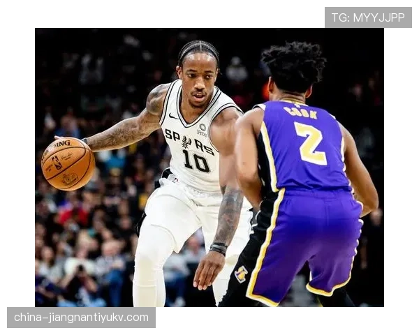 比尔·沃顿突破传球助攻提升，内线组织效率明显优于同届中心