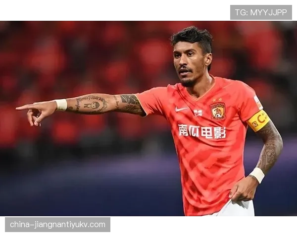 保利尼奥如何以攻守兼备重塑中场核心价值